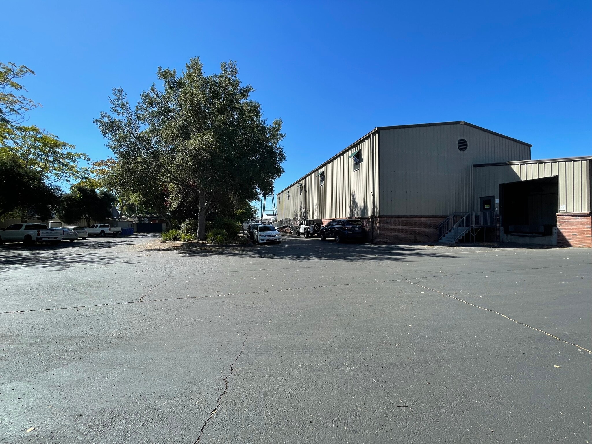 100 Coombs St, Napa, CA for lease Building Photo- Image 1 of 7