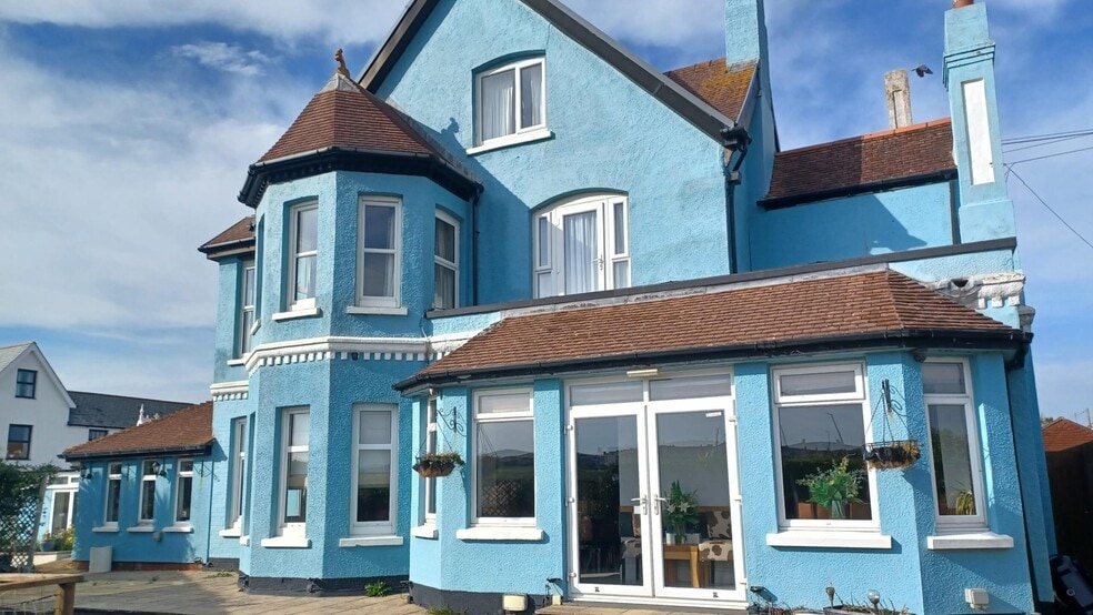 Downs Vw, Bude for sale - Building Photo - Image 1 of 6