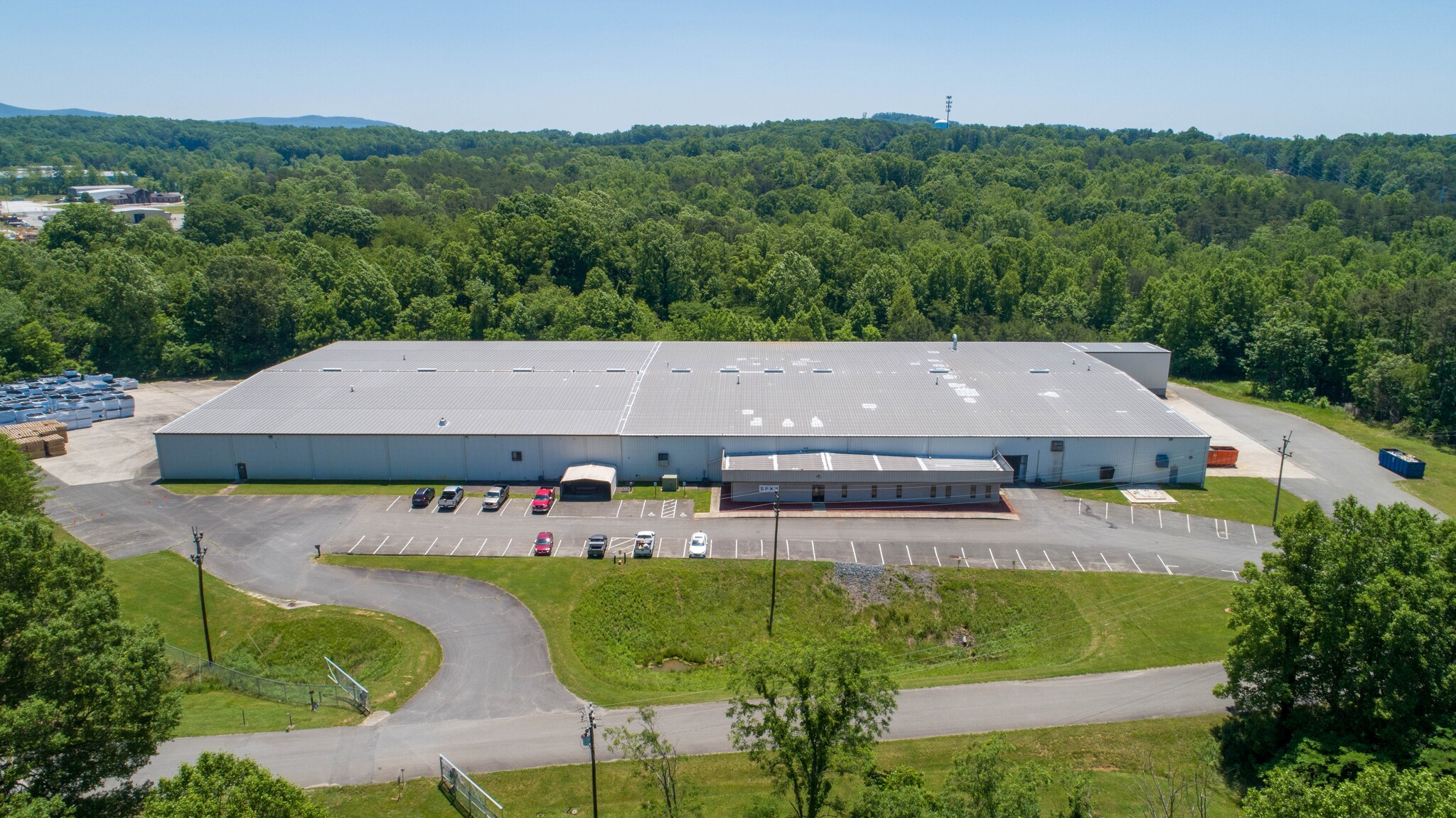 523 S Stephens St, Pilot Mountain, NC for sale Aerial- Image 1 of 1