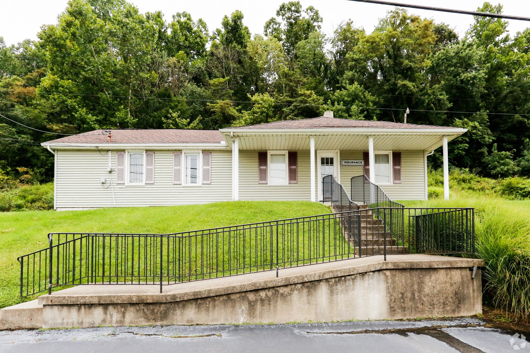 410 W Emmitt Ave, Waverly, OH for sale Primary Photo- Image 1 of 1