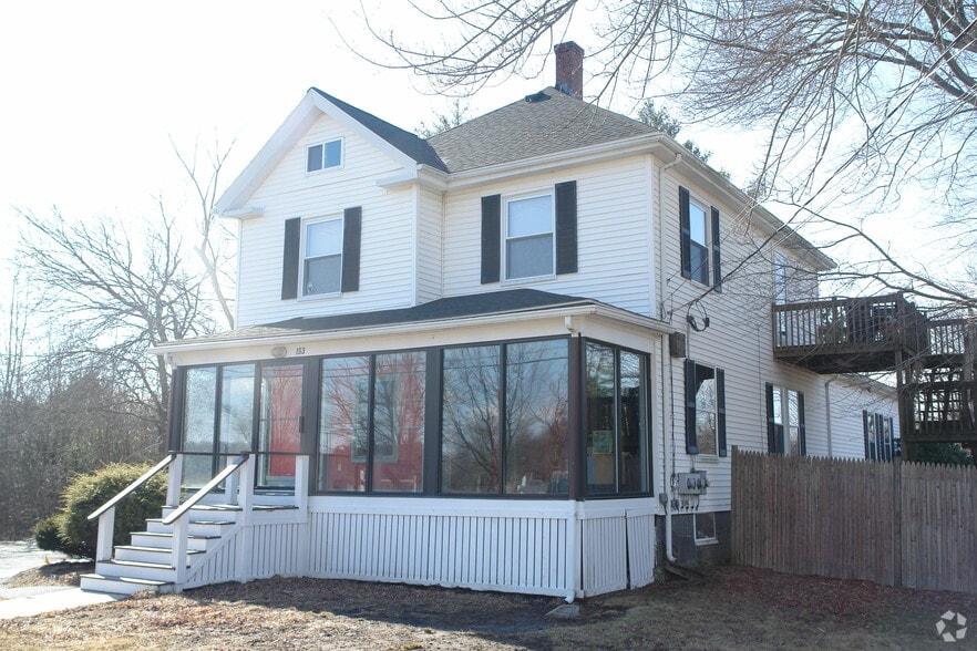153 Bedford St, East Bridgewater, MA for lease - Building Photo - Image 2 of 8