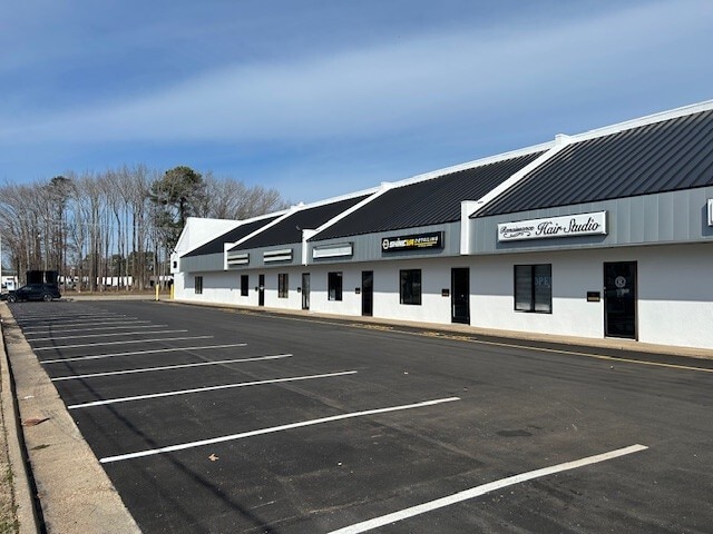 3845 Bonney Rd, Virginia Beach, VA for lease - Building Photo - Image 2 of 5