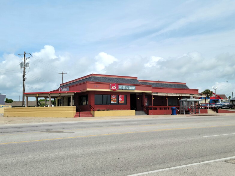 920 Seawall Blvd, Galveston, TX for lease - Primary Photo - Image 1 of 9