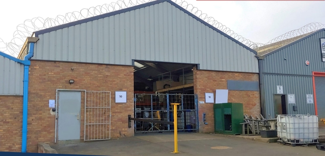 Strawberry Ln, Willenhall, WV13 3RS