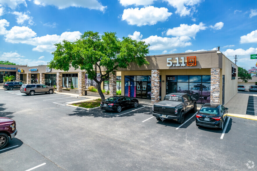 15665-15689 San Pedro Ave, San Antonio, TX for lease - Building Photo - Image 2 of 36