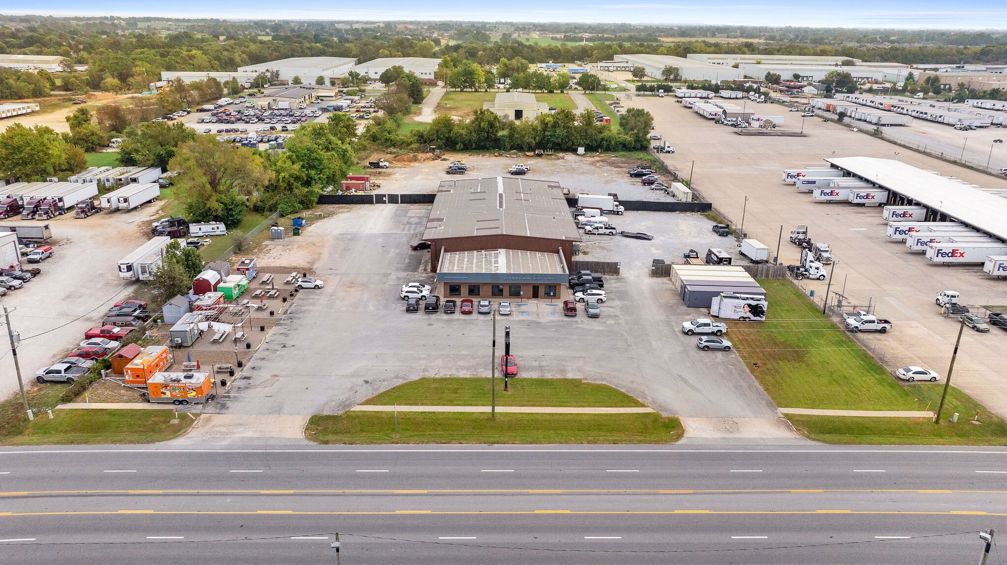 405 S Bloomington St, Lowell, AR for lease Building Photo- Image 1 of 8