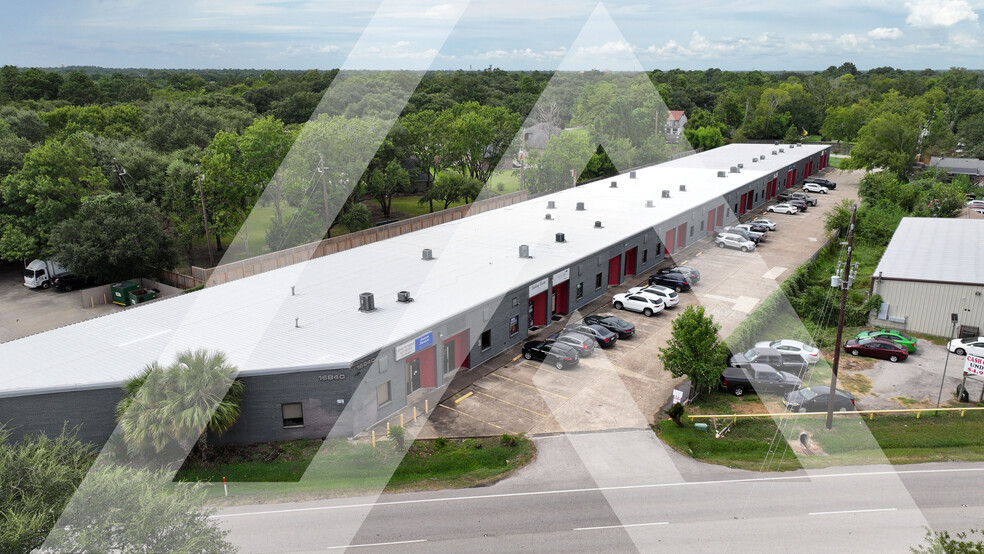 16840 Clay Rd, Houston, TX for lease - Building Photo - Image 2 of 10