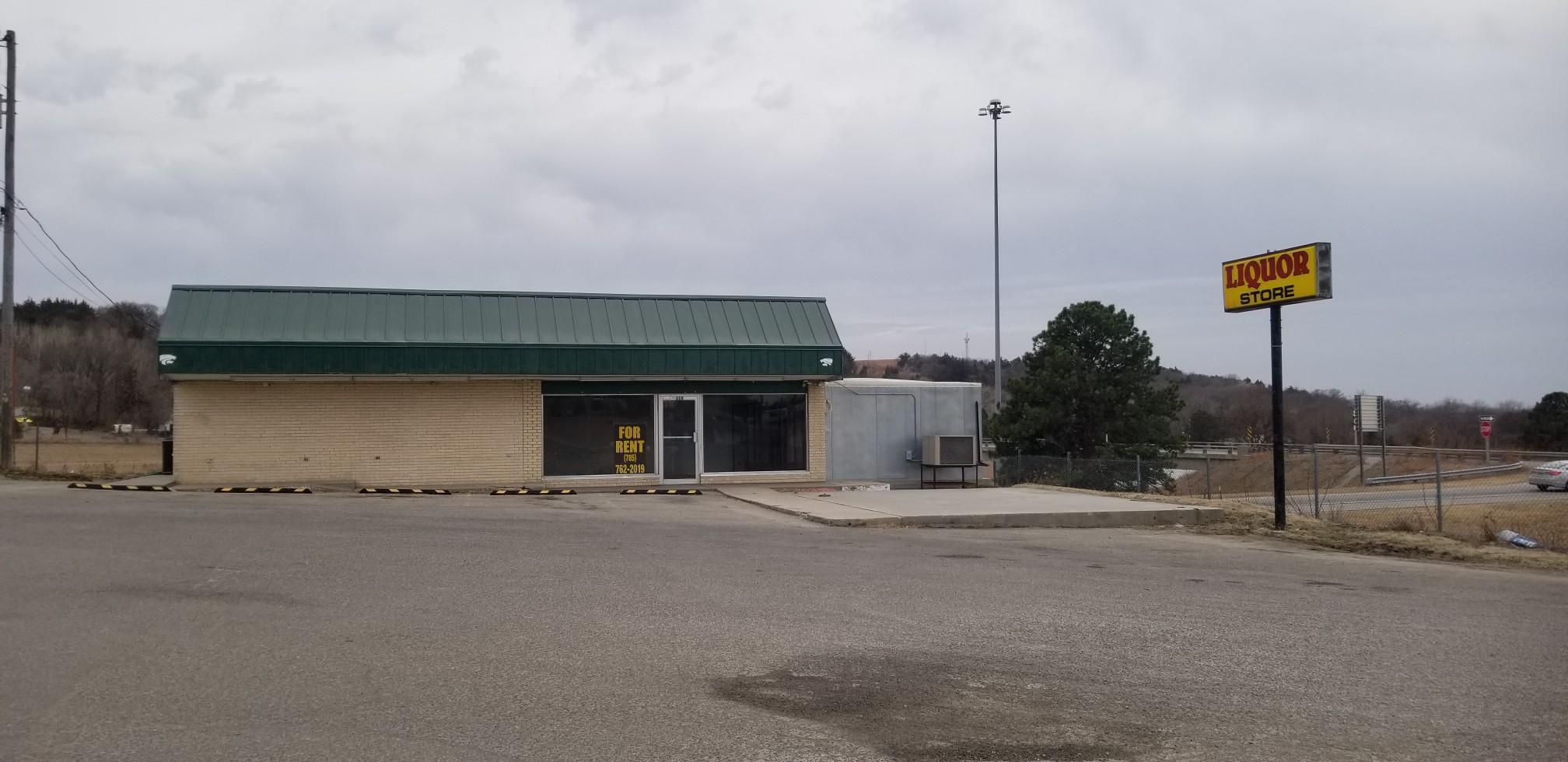 119 W Flint Hills Blvd, Junction City, KS for sale Building Photo- Image 1 of 1