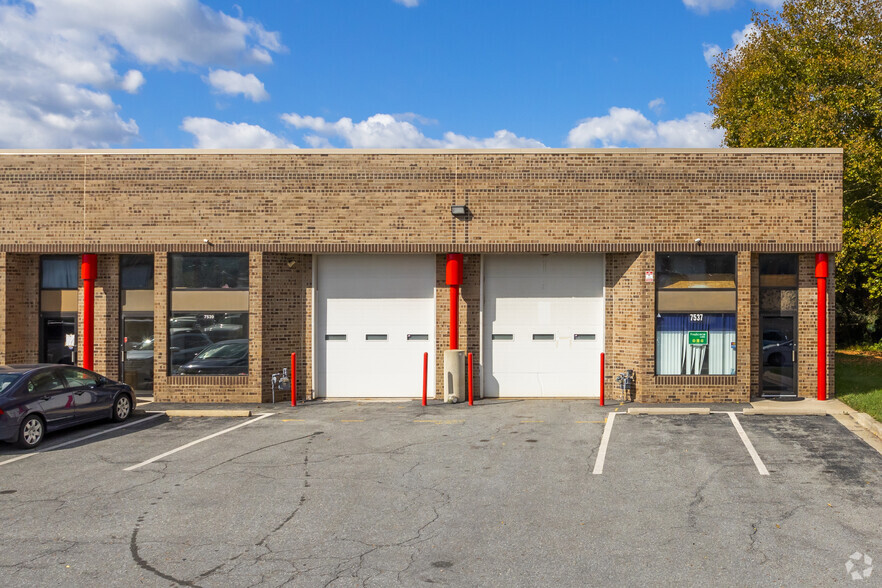 7537-7583 Rickenbacker Dr, Gaithersburg, MD for lease - Building Photo - Image 3 of 3