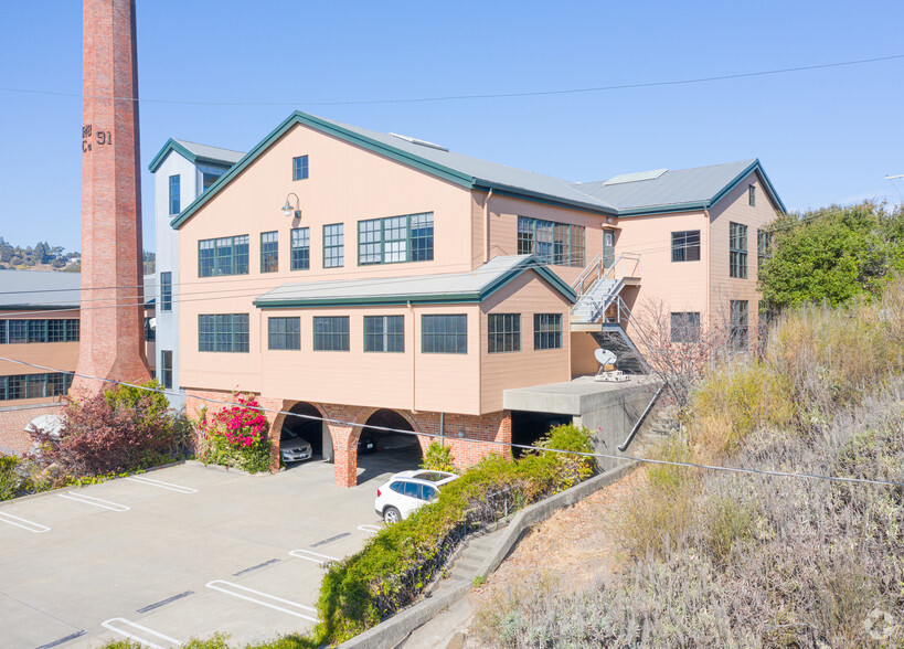 125 E Sir Francis Drake Blvd, Larkspur, CA for lease - Building Photo - Image 1 of 6