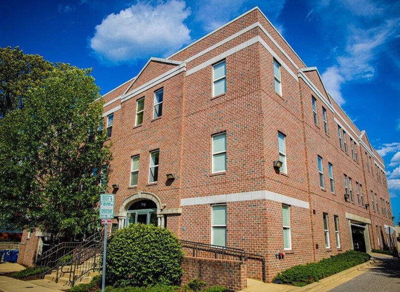 716 Giddings Ave, Annapolis, MD for lease - Building Photo - Image 3 of 9
