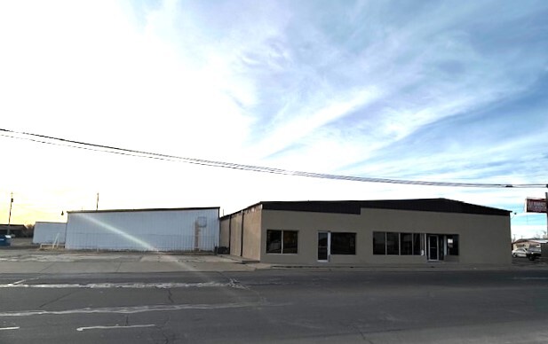 900 N Nelson, Fort Stockton, TX for lease - Building Photo - Image 1 of 23