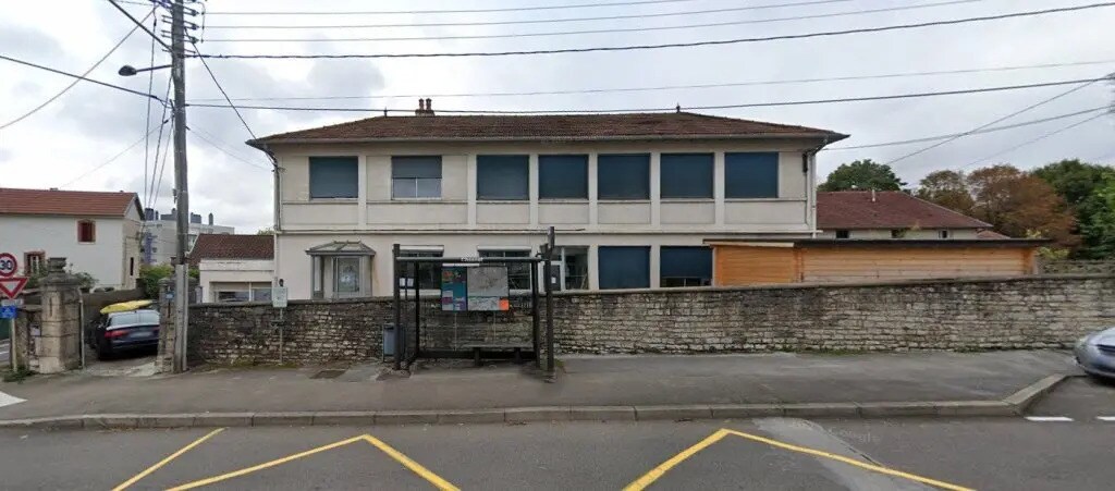 Flex in Besançon for sale Building Photo- Image 1 of 4