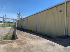 834 Catlett st, Hickman, KY for lease Building Photo- Image 1 of 4