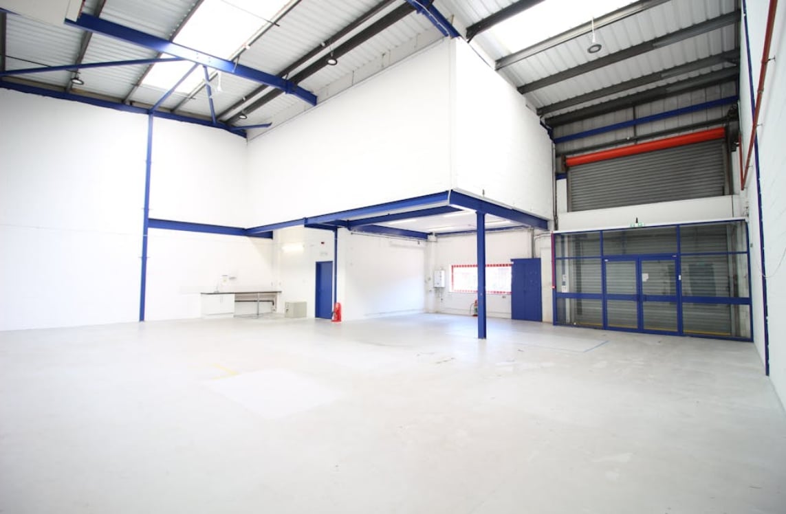 Oxford Rd, Harrow for lease Interior Photo- Image 1 of 2