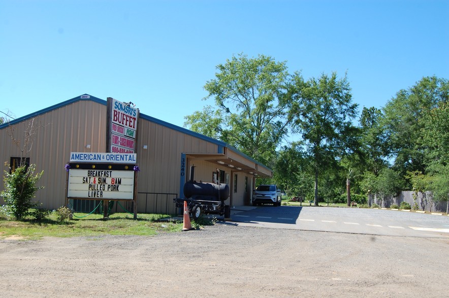 3240 Main St, Vernon, FL for sale - Building Photo - Image 1 of 1