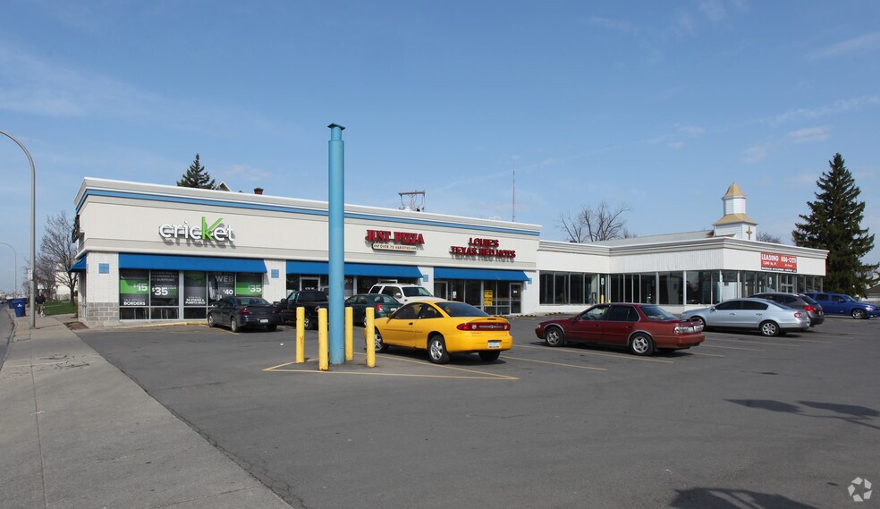 2352 Delaware Ave, Buffalo, NY for sale - Primary Photo - Image 1 of 1