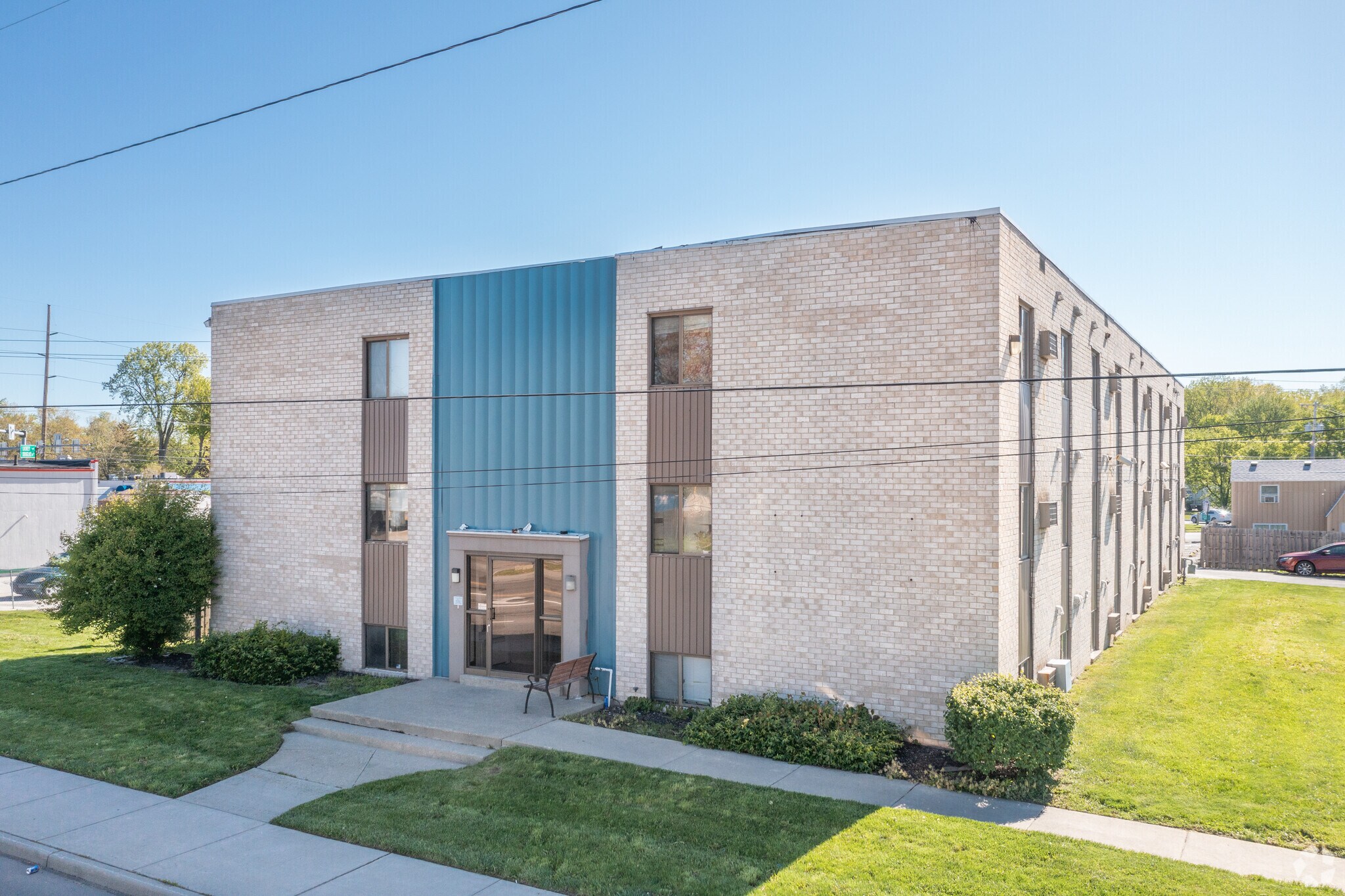 4910-4914 Douglas Rd, Toledo, OH for sale Building Photo- Image 1 of 1