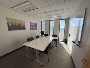 730 Holiday Dr, Pittsburgh, PA for lease Interior Photo- Image 2 of 19