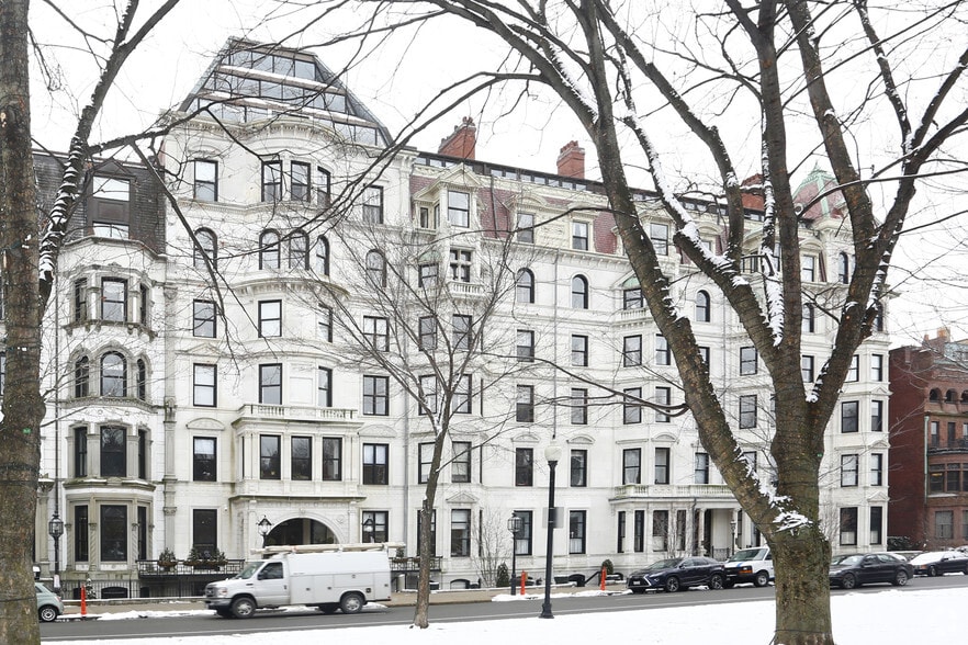 160 Commonwealth Ave, Boston, MA for lease - Building Photo - Image 2 of 12