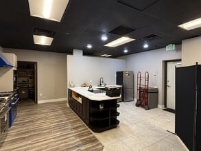 10624 W Executive Dr, Boise, ID for lease Interior Photo- Image 1 of 6
