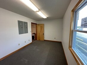 934 W Kitty Hawk Rd, Kitty Hawk, NC for lease Building Photo- Image 2 of 3