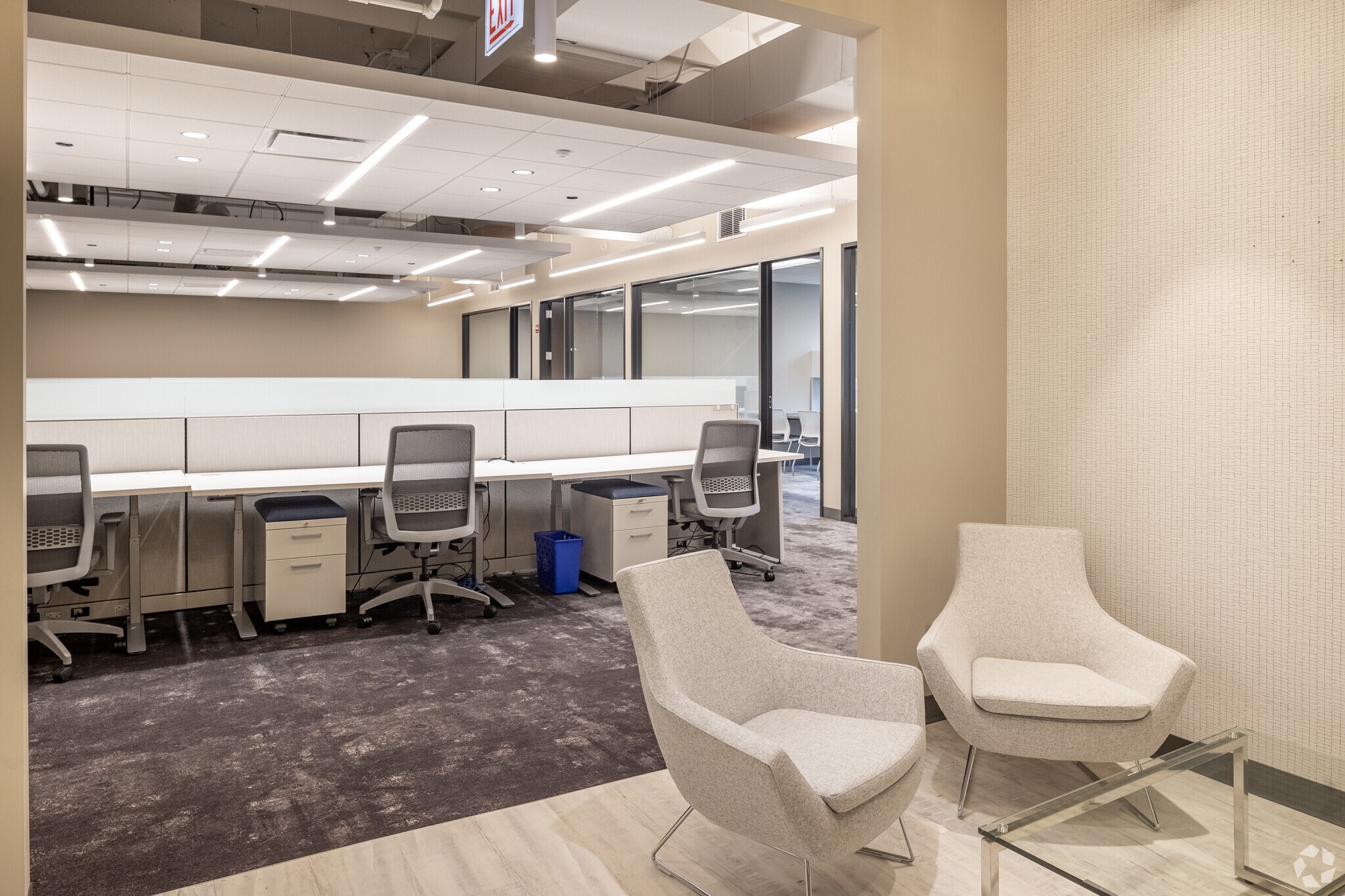 311 S Wacker Dr, Chicago, IL for lease Interior Photo- Image 1 of 4