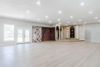 3109 Roberts Cut Off Rd, Fort Worth, TX for sale Interior Photo- Image 1 of 8