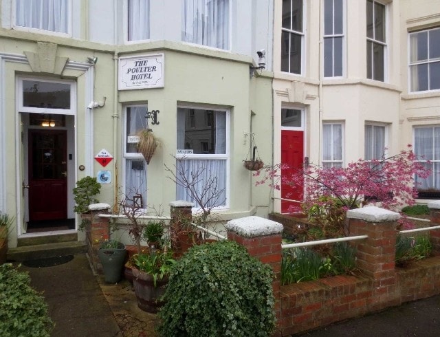 20 West Sq, Scarborough for sale Primary Photo- Image 1 of 1