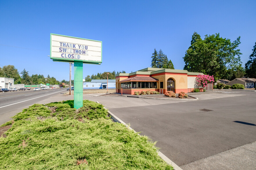 2301 Main St, Sweet Home, OR for sale - Primary Photo - Image 1 of 8