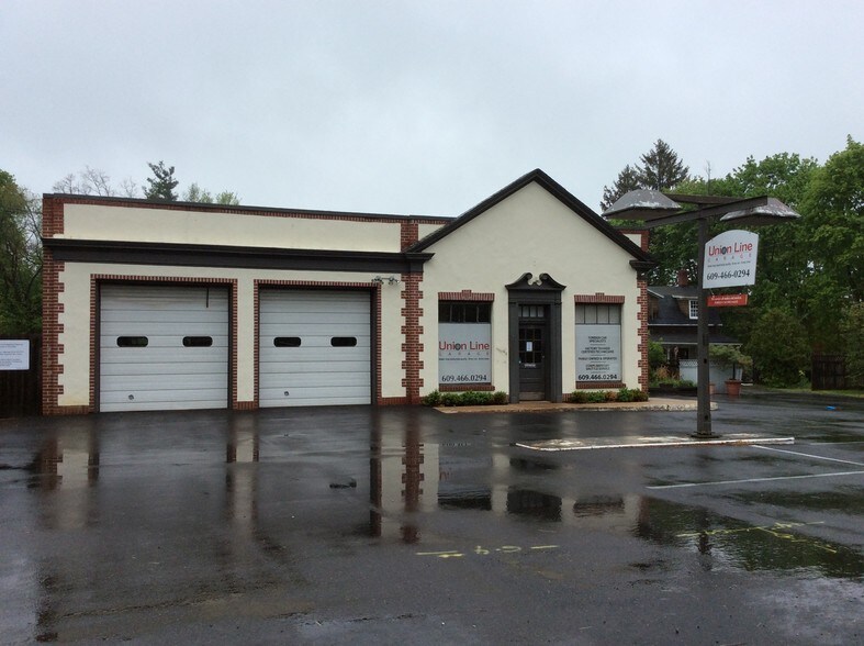 130 W Broad St, Hopewell, NJ for sale - Primary Photo - Image 1 of 1