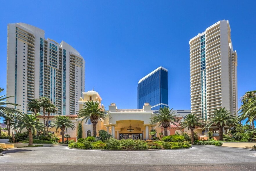2827 Paradise Rd, Las Vegas, NV for sale - Building Photo - Image 3 of 39