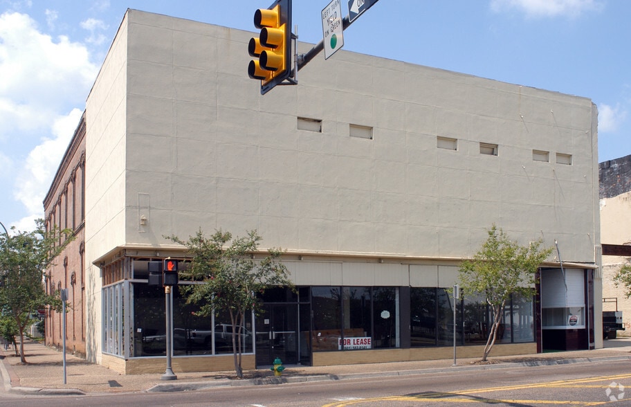 600-606 Main St, Hattiesburg, MS for sale - Primary Photo - Image 1 of 1
