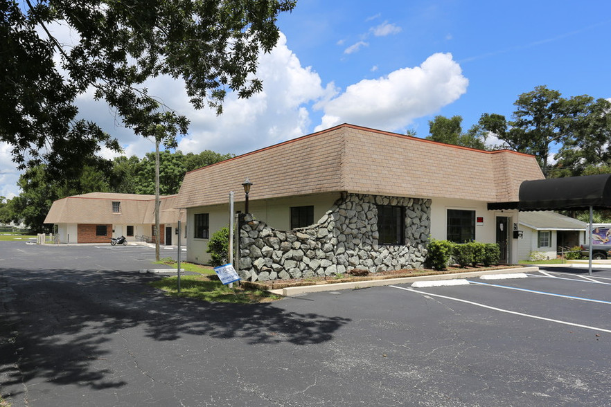 2941 NE 3rd St, Ocala, FL for sale - Primary Photo - Image 2 of 78