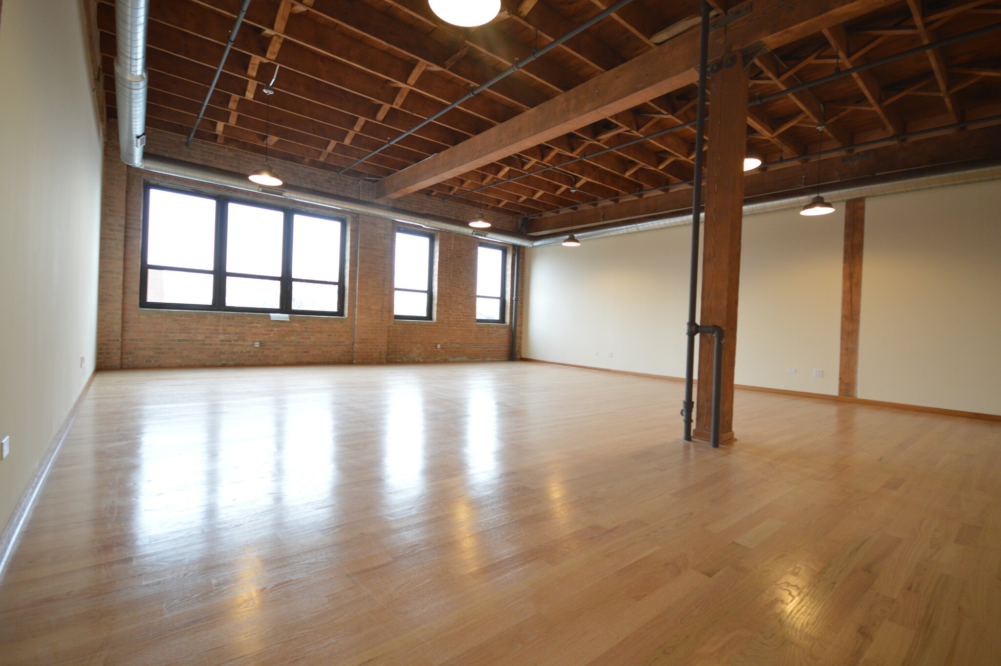 1800-1814 W Cuyler Ave, Chicago, IL for lease Interior Photo- Image 1 of 5