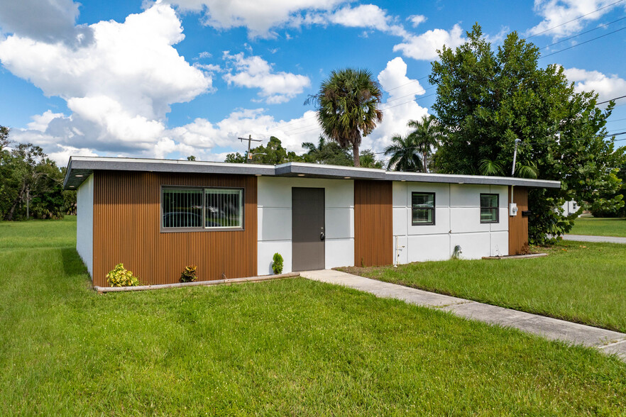 404 Hargreaves Ave, Punta Gorda FL - Commercial Real Estate