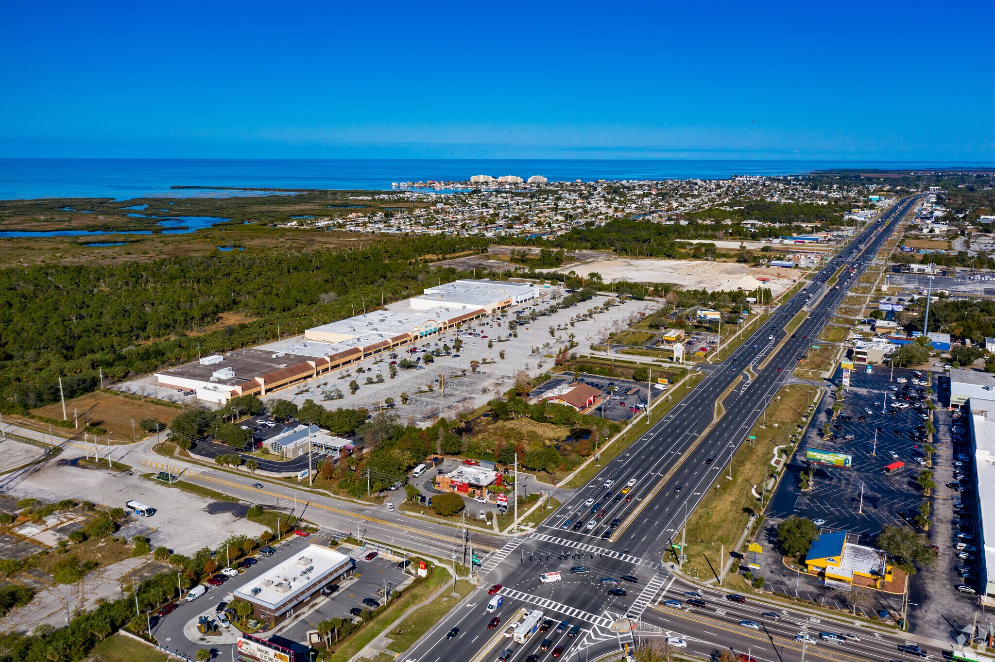 1203112237 US Highway 19, Point, FL 34667 Point Plaza