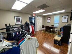 164 Railroad Dr, Warminster, PA for lease Interior Photo- Image 1 of 18