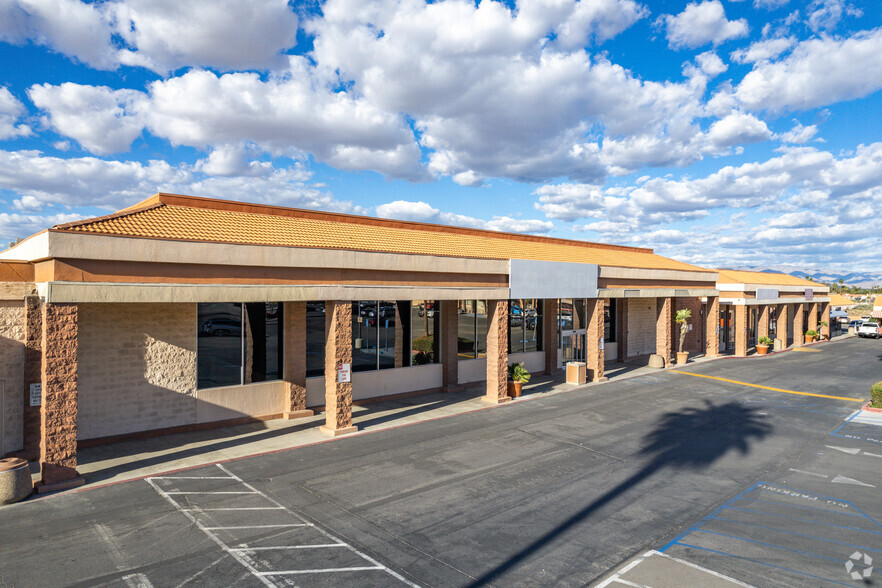 69020 E Palm Canyon Dr, Cathedral City, CA for sale - Building Photo - Image 1 of 1