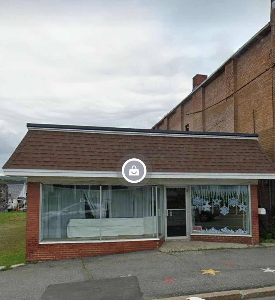 46 Main St, Van Buren, ME for sale Primary Photo- Image 1 of 1