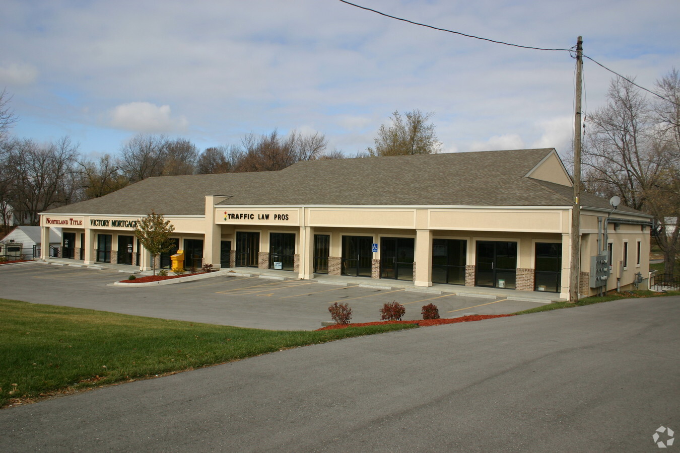 104 NE 72nd St, Gladstone, MO 64118 - Office/Retail for Lease | LoopNet