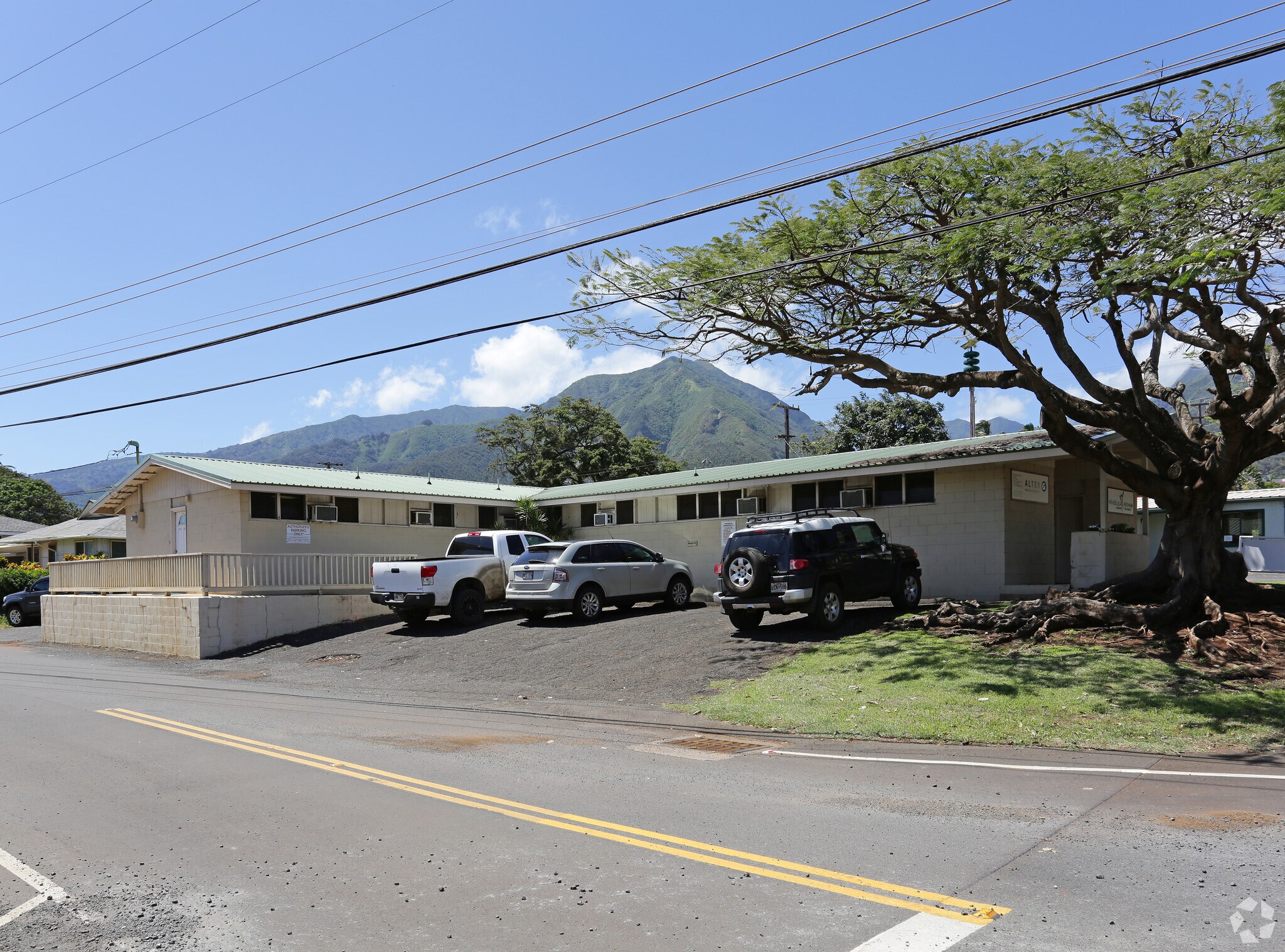 1827 Wells St, Wailuku, HI for lease Primary Photo- Image 1 of 5