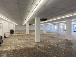1300-1336 S Staples St, Corpus Christi, TX for lease Interior Photo- Image 2 of 8