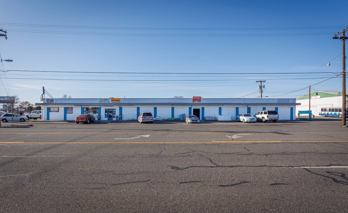 2001 Lewis, Pasco, WA 99301 Retail for Lease
