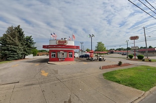 1345 Vernon Odom Blvd, Akron OH - Drive Through Restaurant