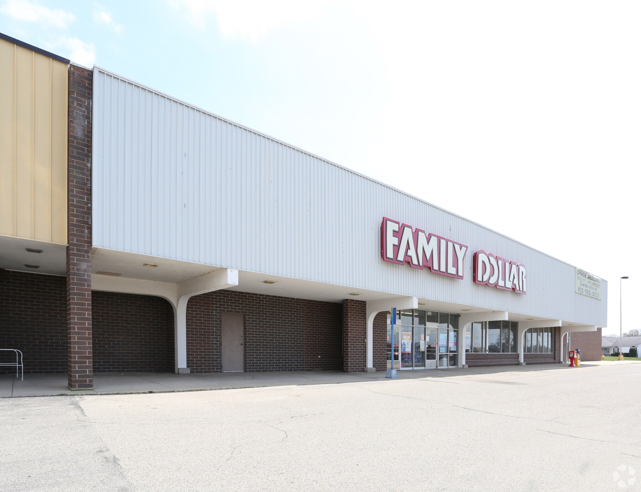 1735 S Madison Rd, Beloit, WI 53511 Beloit Commons