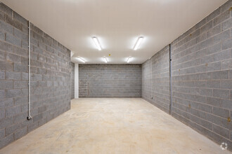 Sheffield Rd, Rotherham for lease Interior Photo- Image 2 of 17