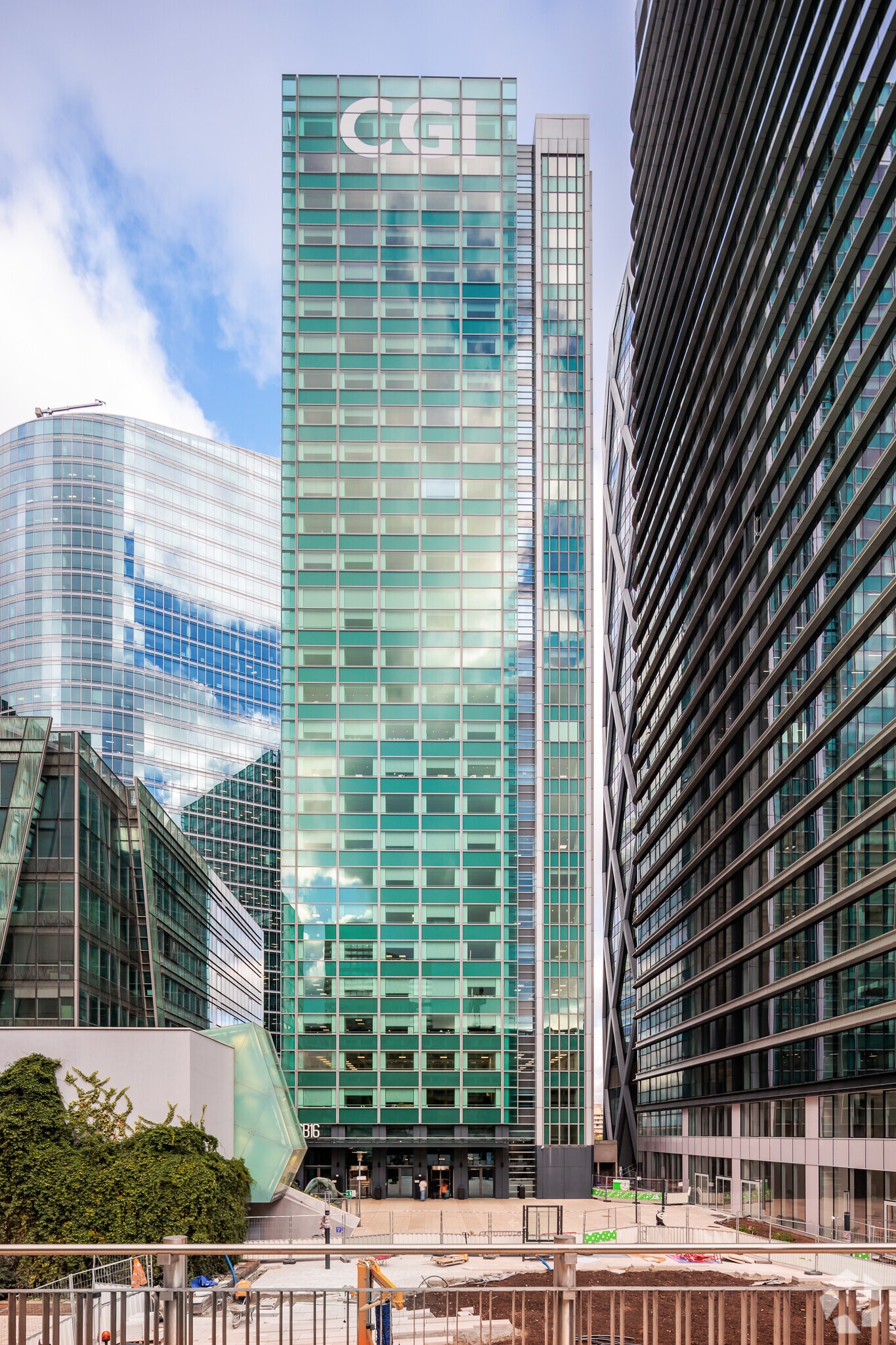 Office in Courbevoie for lease Primary Photo- Image 1 of 6