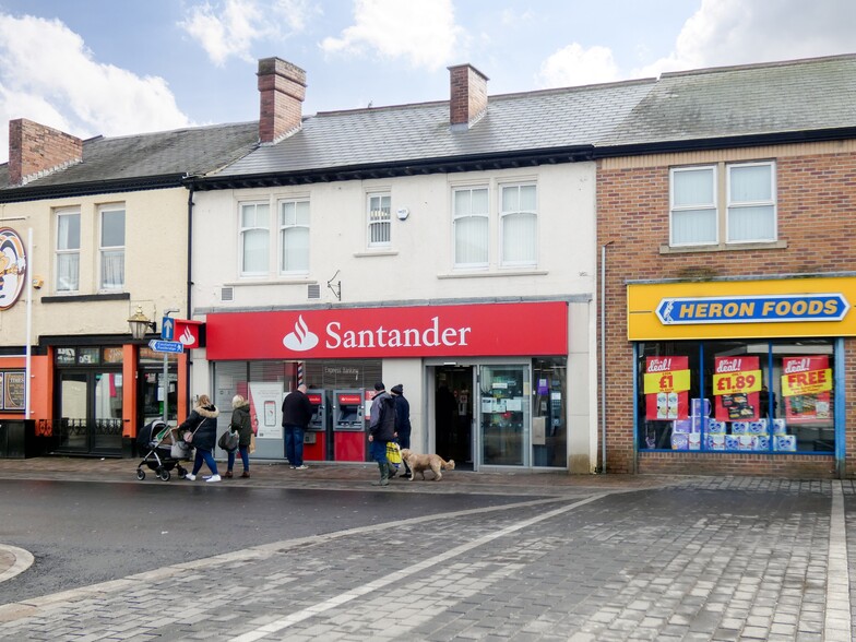 51-53 Carlton St, Castleford for sale - Primary Photo - Image 1 of 1