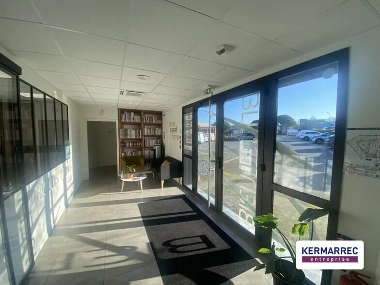 Office in Cesson-Sévigné for lease - Building Photo - Image 2 of 14